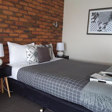 Golden Palms Motel Geelong Kültér fotó